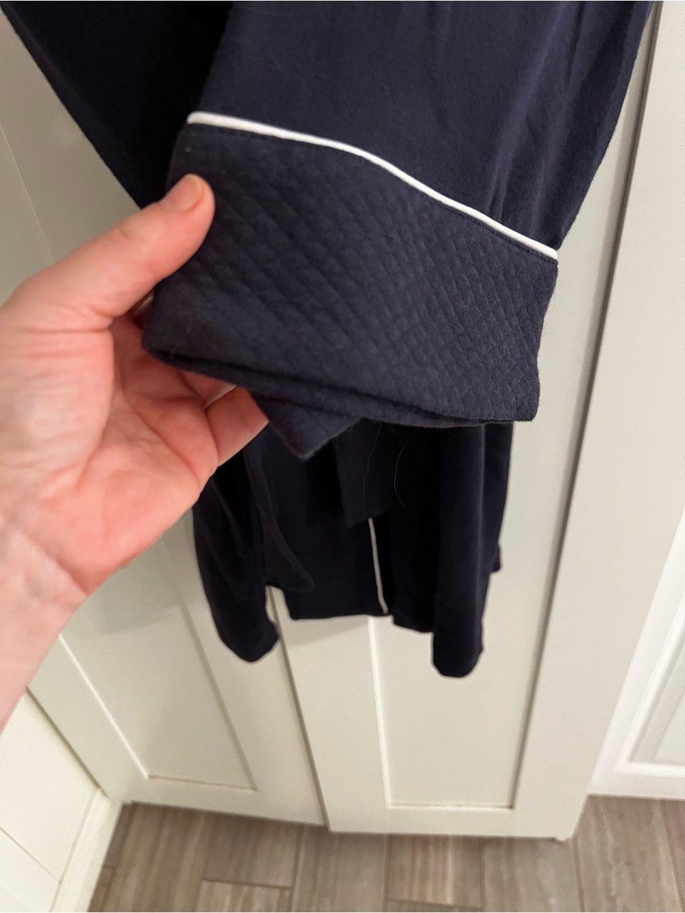 Ralph Lauren Navy Quilted Robe - Picture 6 of 8